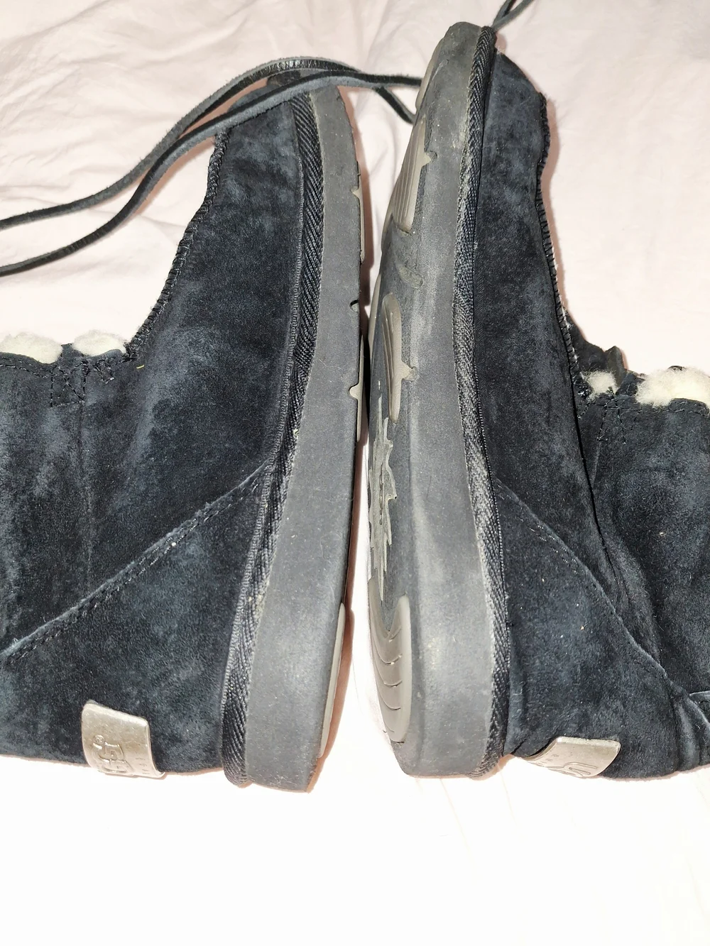 Ugg Black Suade Lace Up Cabincore Sz 7 Winter Moccasin Leather Boots